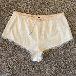 Victoria’s Secret Sleep Shorts Lingerie Pink Sheer Lace And Silk Women’s XL NWOT